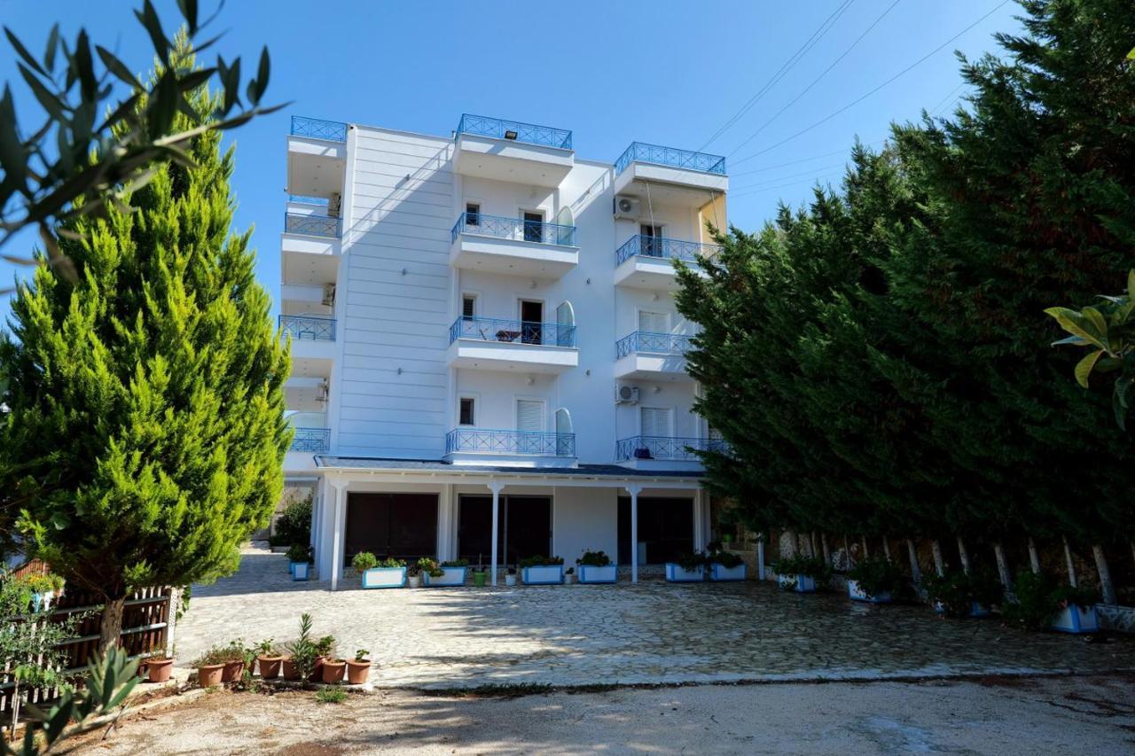 Miracle Apartments Saranda Esterno foto