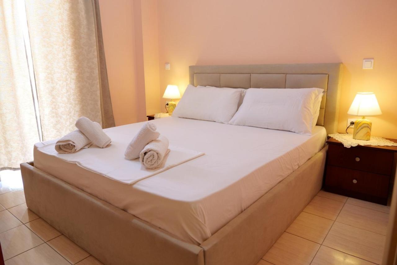Miracle Apartments Saranda Esterno foto