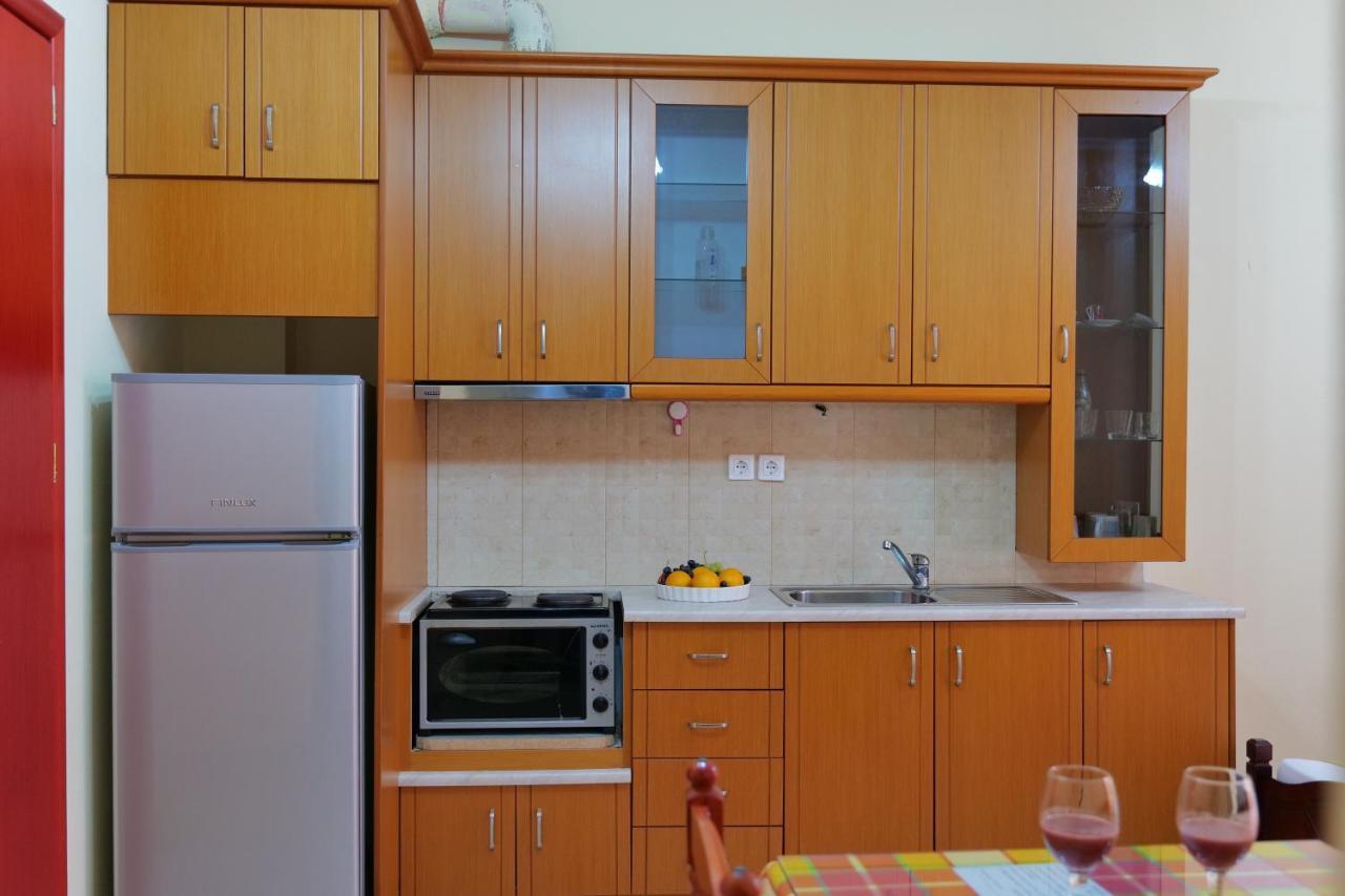 Miracle Apartments Saranda Esterno foto