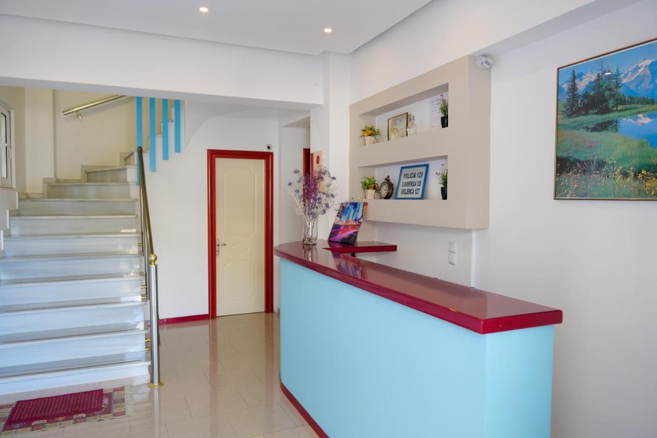 Miracle Apartments Saranda Esterno foto