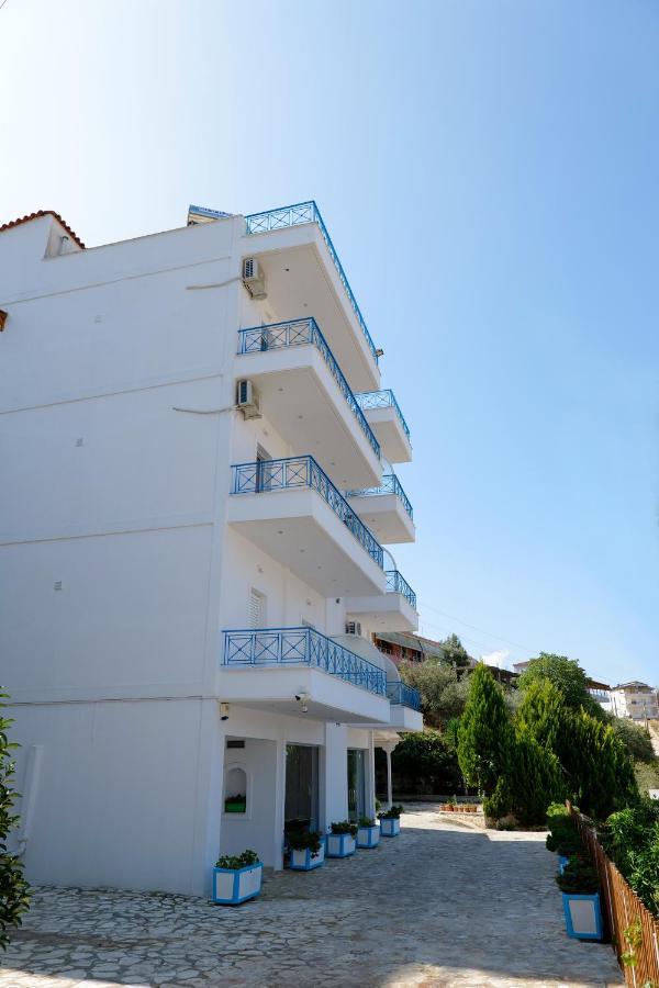Miracle Apartments Saranda Esterno foto