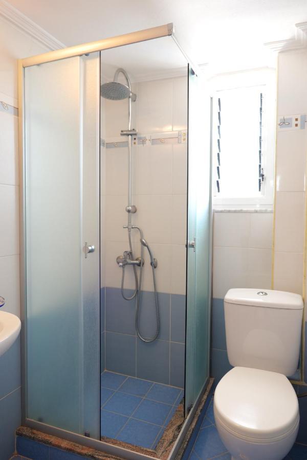 Miracle Apartments Saranda Esterno foto